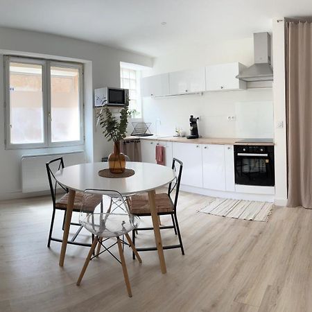 Appartement Agreable 4 Pers A 5 Km De La Plage Сижан Екстериор снимка